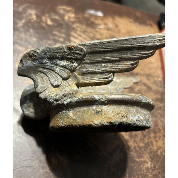 Chevy Winged Wheel Hood Ornament Radiator Cap - Picture 2 of 8